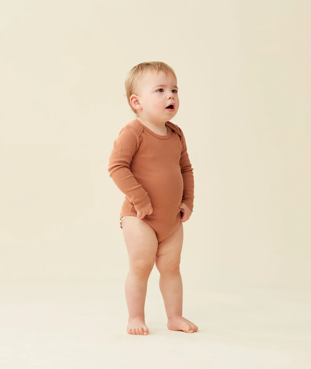 ergoPouch Australia Bodywear Long Sleeve Bodysuit 0.2 TOG - Chestnut - Image 3