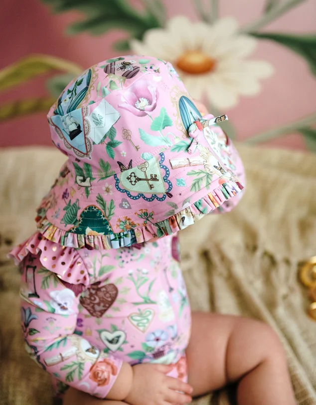 Fleur Harris 'All My Hearts' Solis Swim Hat - Pink Love - Image 3