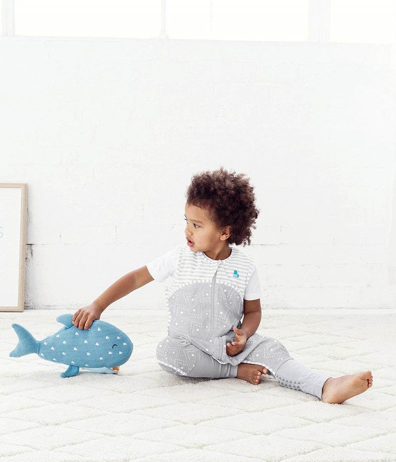 Love To Dream Sleep Suit 0.2 TOG - Grey Dot Arrows - Image 3