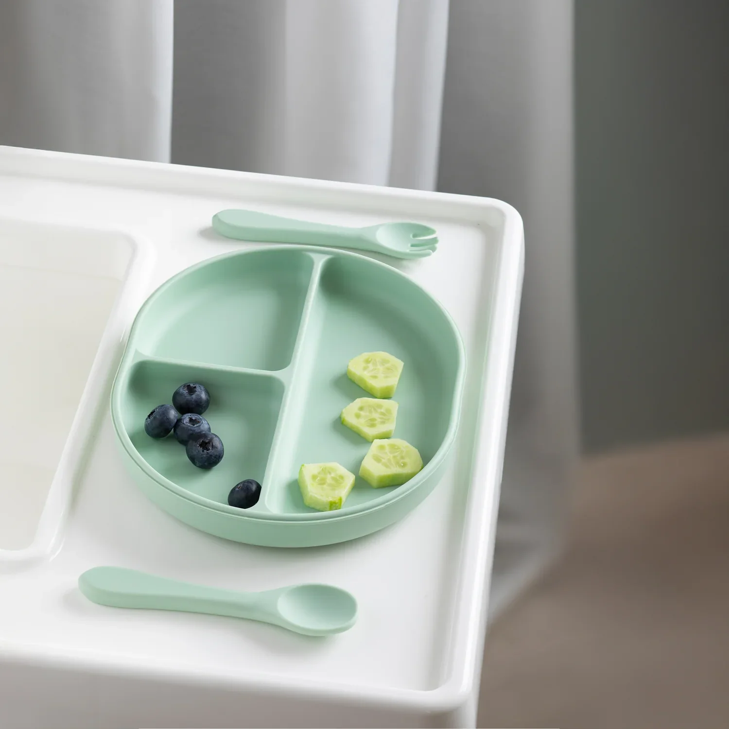 Playground Silicone Feeding Set - Light Sage - Image 2
